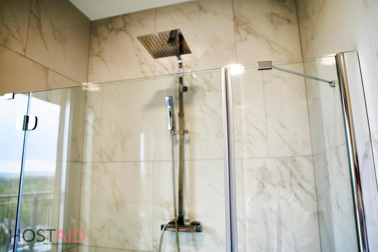 Ellby Apartman - Penthouse - Hostaid Siófok Exteriör bild
