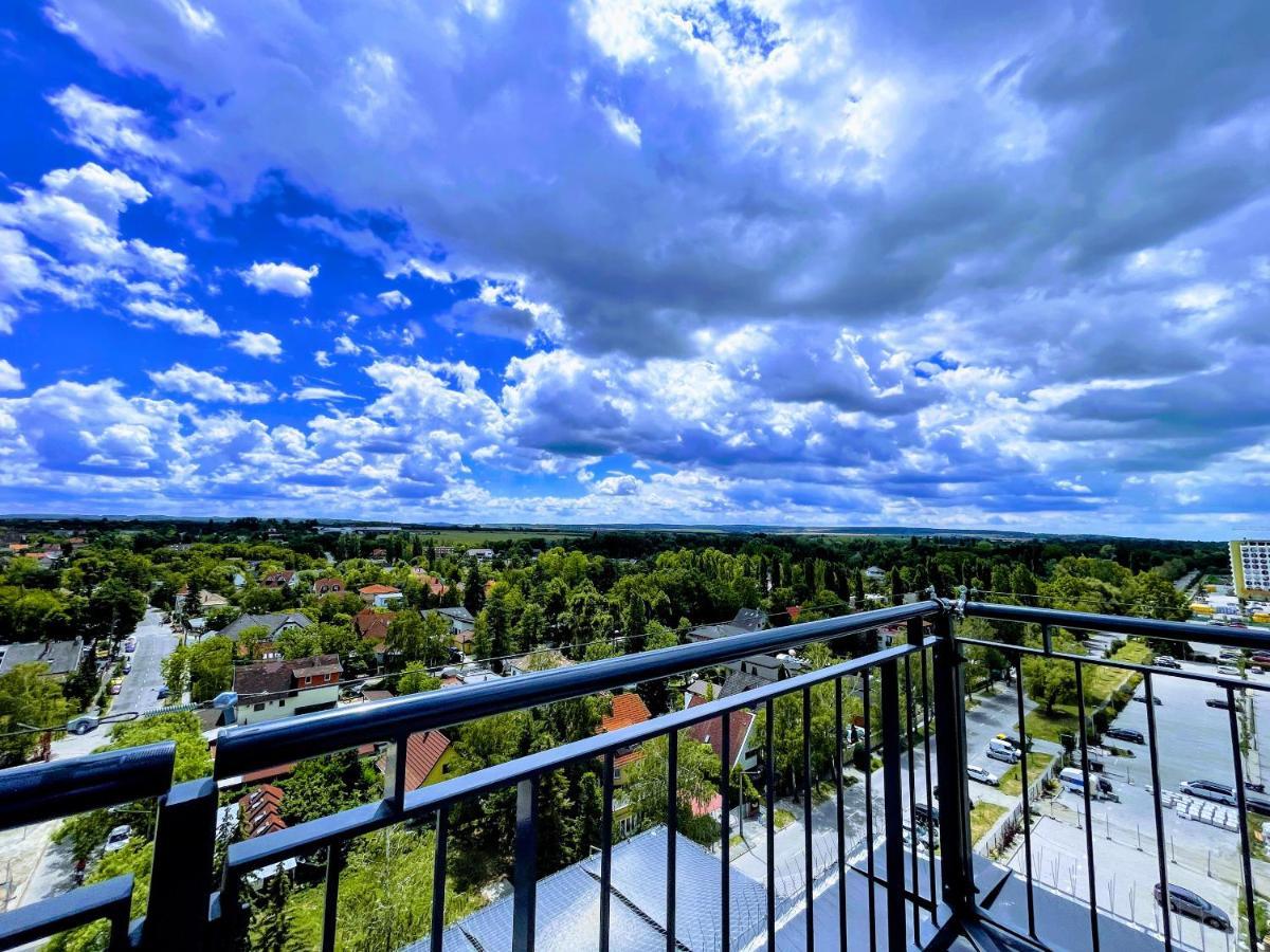 Ellby Apartman - Penthouse - Hostaid Siófok Exteriör bild