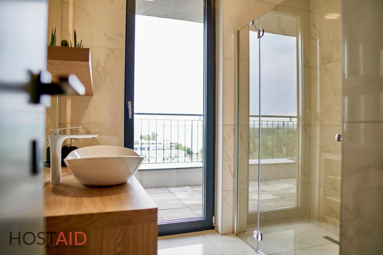 Ellby Apartman - Penthouse - Hostaid Siófok Exteriör bild
